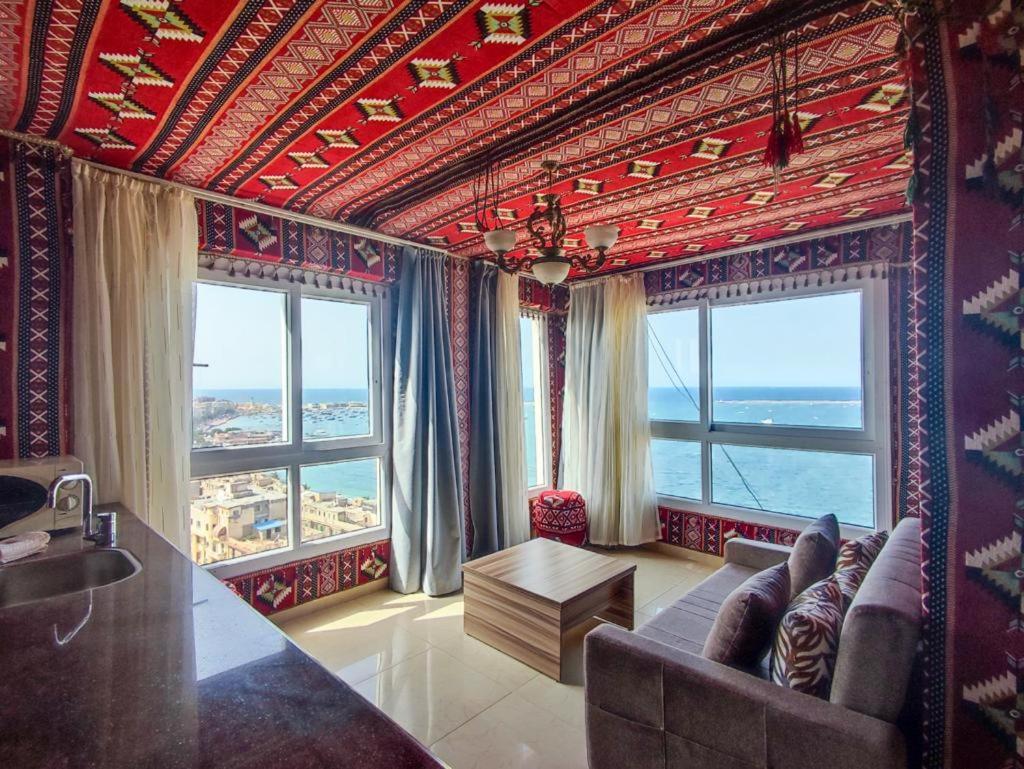 Downtown Sea View Suites Αλεξάνδρεια Εξωτερικό φωτογραφία