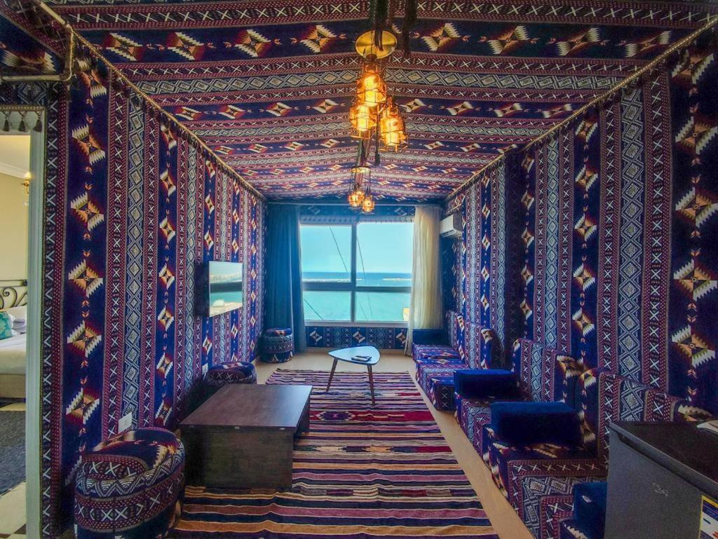Downtown Sea View Suites Αλεξάνδρεια Εξωτερικό φωτογραφία