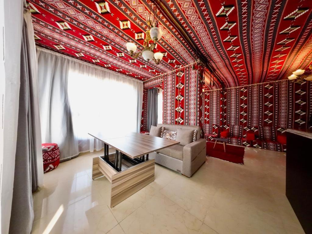 Downtown Sea View Suites Αλεξάνδρεια Εξωτερικό φωτογραφία