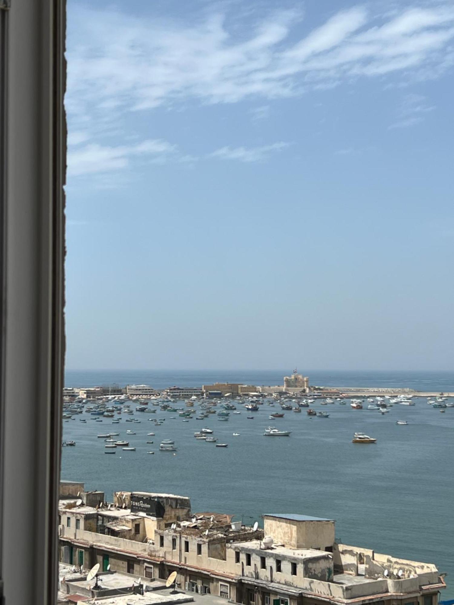 Downtown Sea View Suites Αλεξάνδρεια Εξωτερικό φωτογραφία