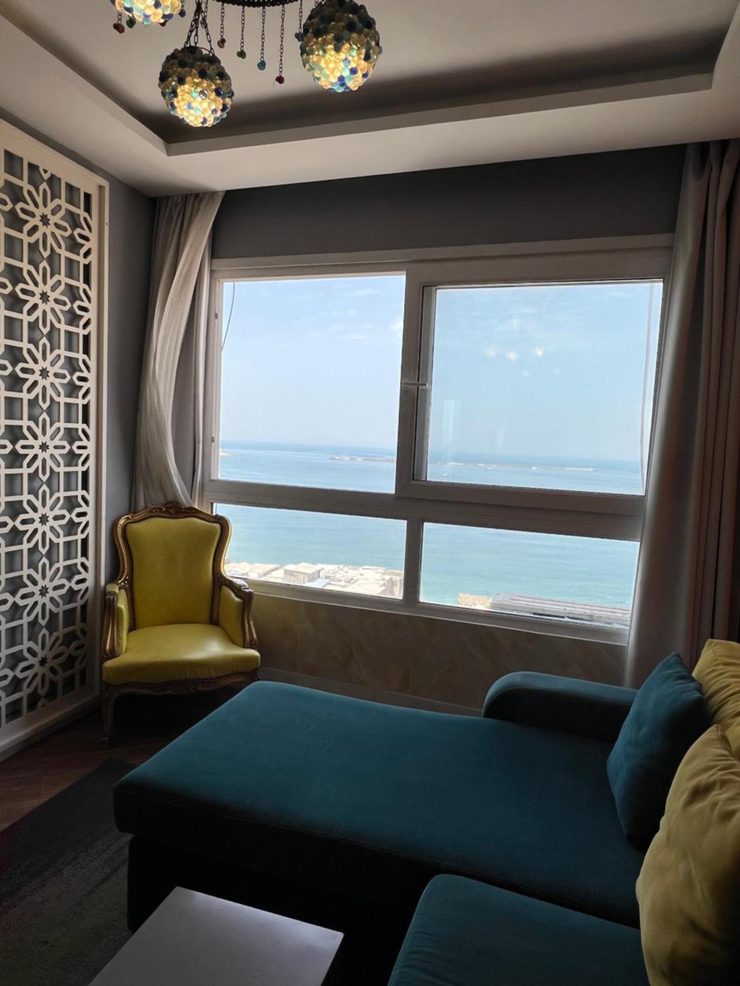 Downtown Sea View Suites Αλεξάνδρεια Εξωτερικό φωτογραφία