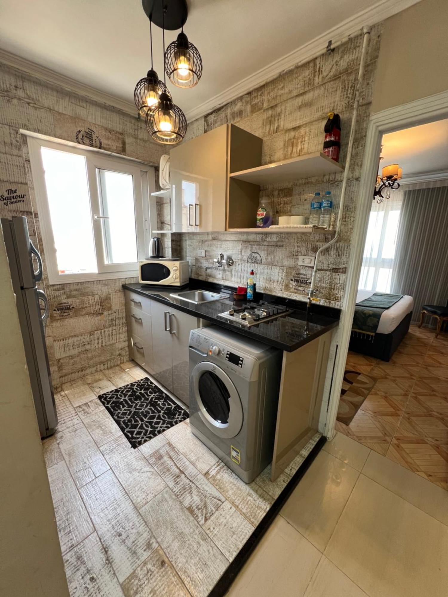 Downtown Sea View Suites Αλεξάνδρεια Εξωτερικό φωτογραφία